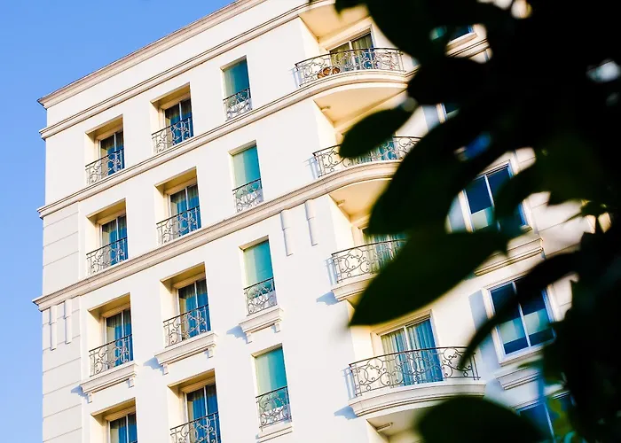 Romance Hotel Bangna Bangkok
